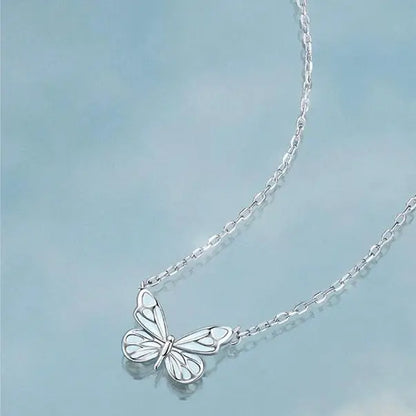 Collana Farfalla Blu Rinascita Luminosa