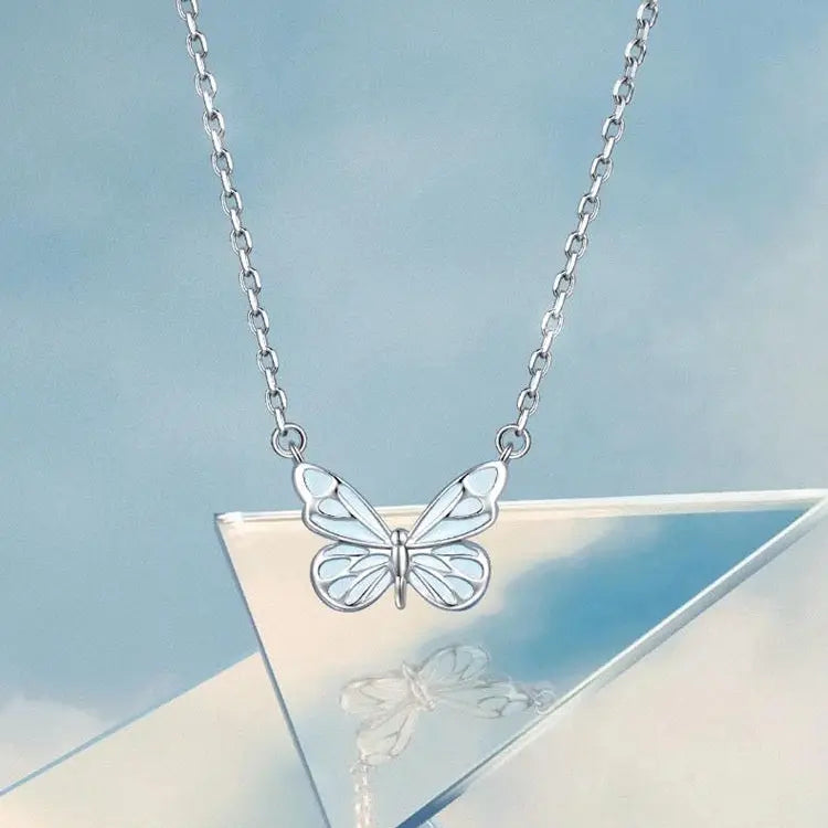 Collana Farfalla Blu Rinascita Luminosa